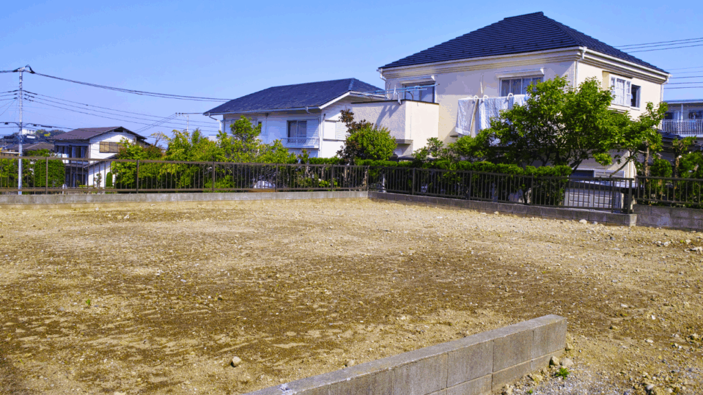 土地譲渡とは?基本の仕組みと種類・税金の基礎をわかりやすく解説